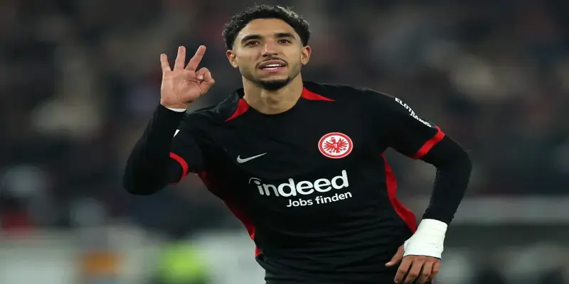 Omar Marmoush trở thành tân binh đắt giá nhất lịch sử Man City: Cú hích mới cho tham vọng bá chủ 2 Omar Marmoush - Bước chân lịch sử tại Etihad! Với 80 triệu euro, anh chính thức trở thành tân binh đắt giá nhất của Man City!
