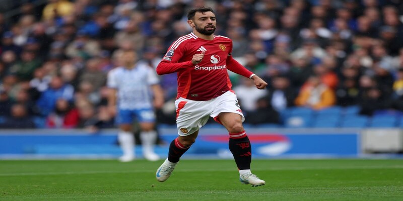 Bruno Fernandes – Khắc tinh Leicester, Niềm Hy Vọng Quỷ Đỏ 2 Man United và Bruno Fernande bước vào hiệp 1 với một bộ mặt thiếu sinh khí