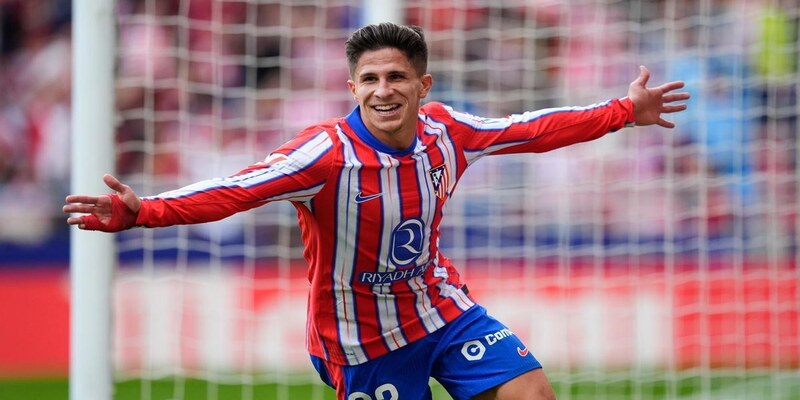 Giuliano Simeone Rực Sáng - Cú Đúp Giúp Atletico Hủy Diệt Getafe 5-0 4 Giuliano đã có tổng cộng 4 bàn thắng và 5 kiến tạo sau 27 lần ra sân